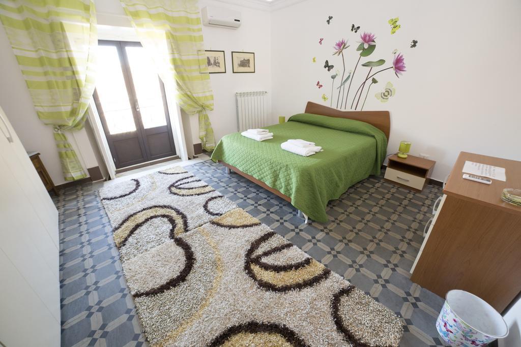 Casa Alcalà Deluxe Hotel Catânia Quarto foto